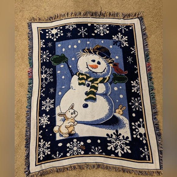 Hallmark snowman/bunny throw - Picture 2 of 7
